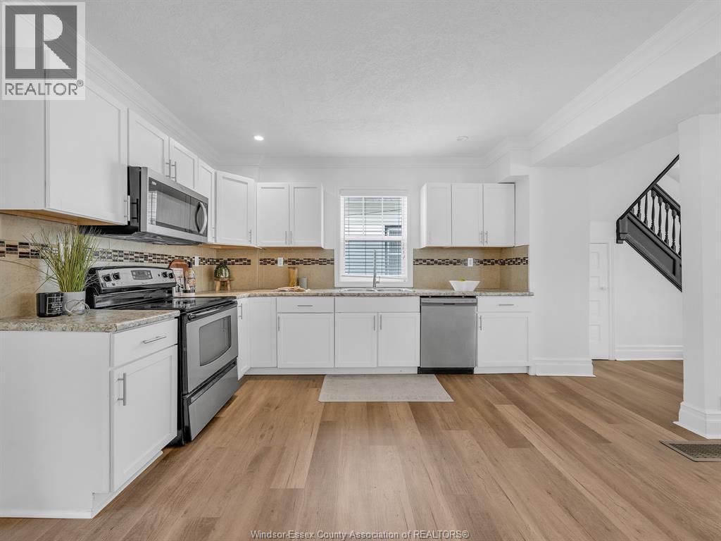 828 Lincoln, Windsor, Ontario  N8Y 2H1 - Photo 16 - 26011753