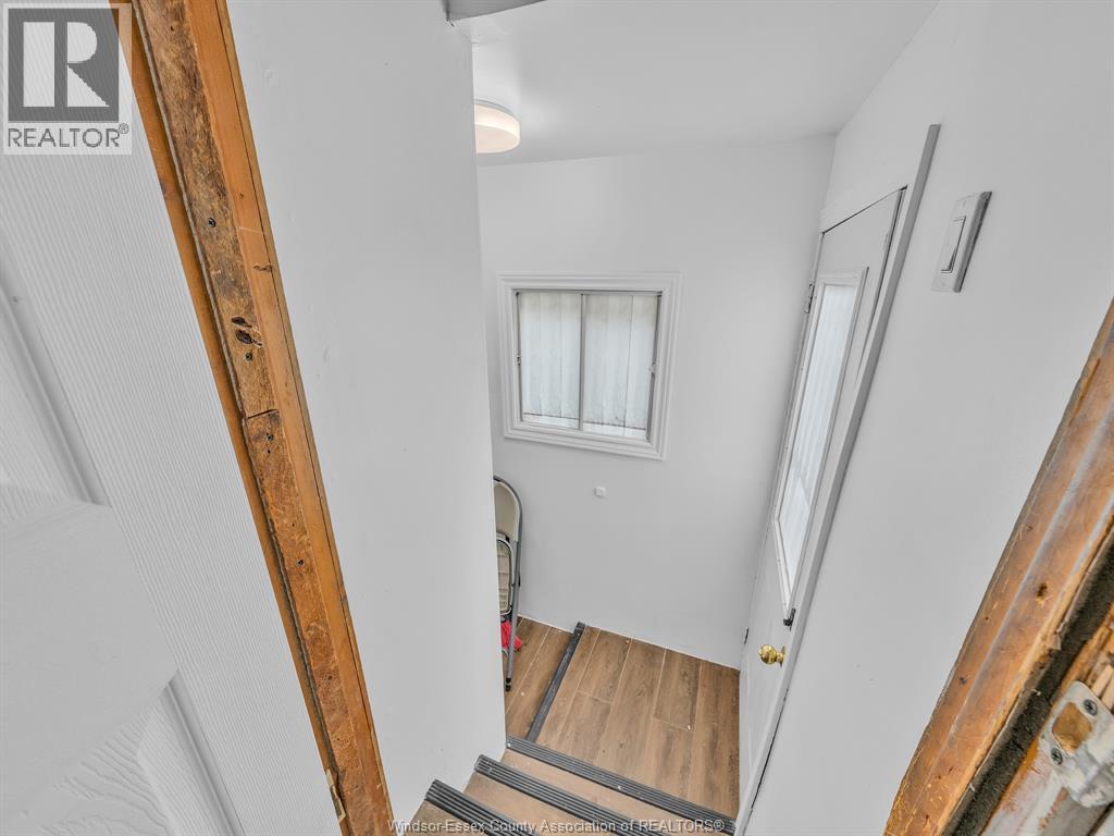 828 Lincoln, Windsor, Ontario  N8Y 2H1 - Photo 24 - 26011753