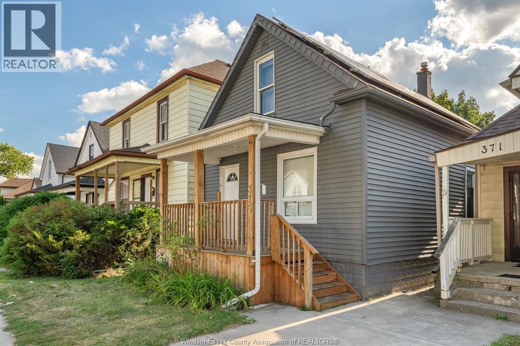 375 Bridge, Windsor, Ontario  N9B 2M3 - Photo 3 - 26011764