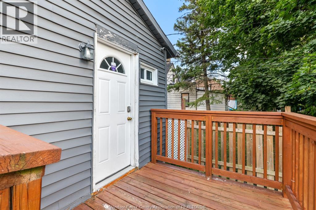 375 Bridge, Windsor, Ontario  N9B 2M3 - Photo 31 - 26011764
