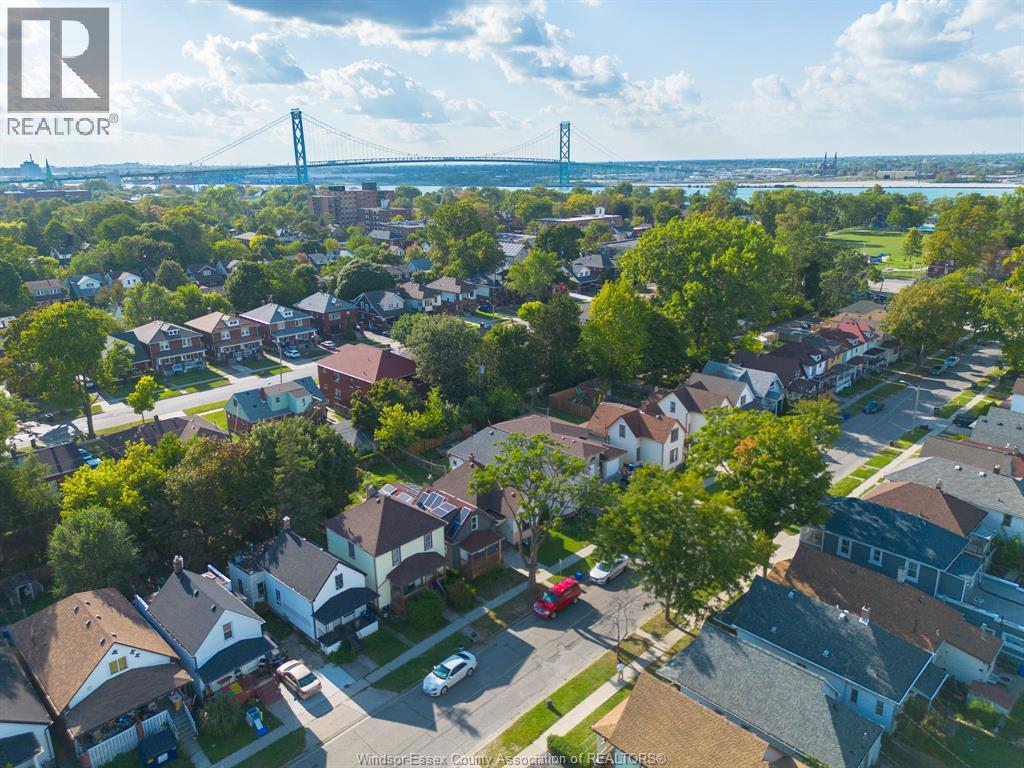 375 Bridge, Windsor, Ontario  N9B 2M3 - Photo 40 - 26011764