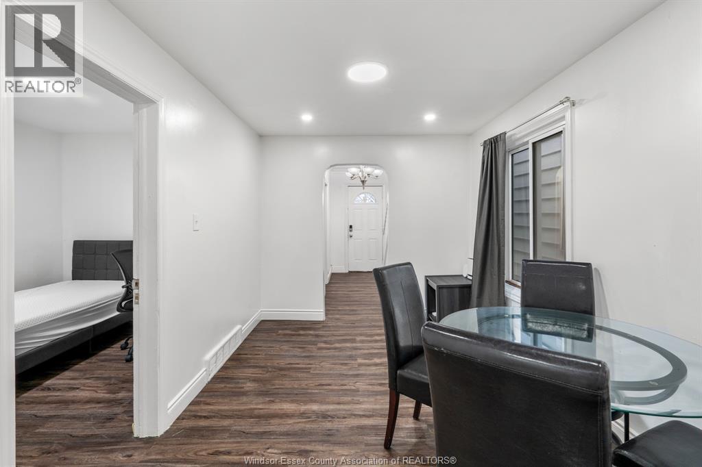 375 Bridge, Windsor, Ontario  N9B 2M3 - Photo 9 - 26011764