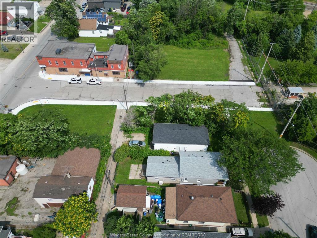 953 Henry Ford, Windsor, Ontario  N8Y 2T3 - Photo 23 - 26011785
