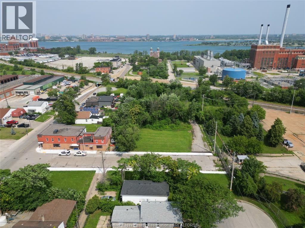 953 Henry Ford, Windsor, Ontario  N8Y 2T3 - Photo 22 - 26011781