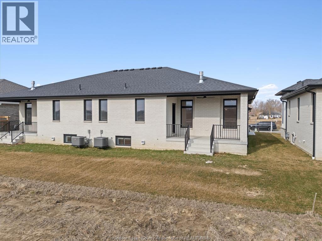52 Destiny, Leamington, Ontario  N8H 0E1 - Photo 38 - 26011837