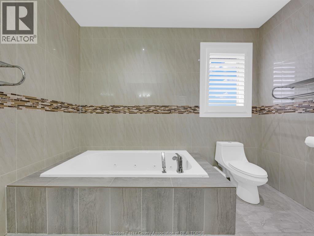 31 Heathview Trail, Leamington, Ontario  N8H 0C5 - Photo 20 - 26011838