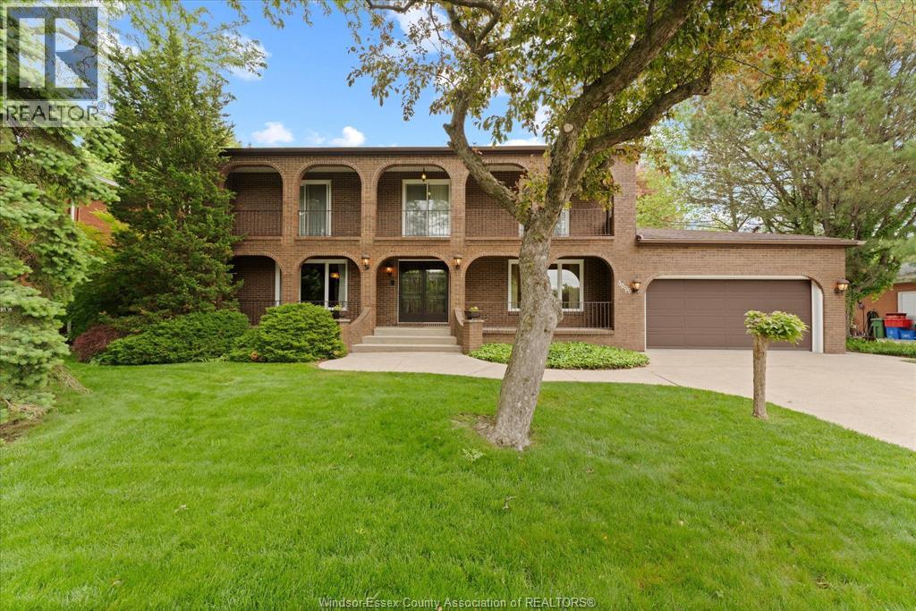 3696 Huntington Avenue, Windsor, Ontario  N9E 3N3 - Photo 1 - 26011842