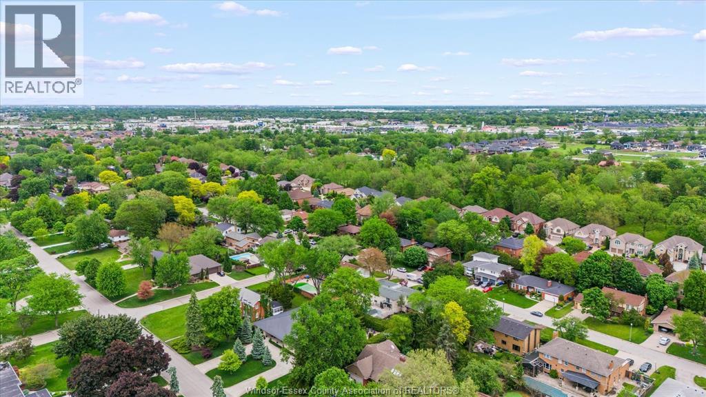 3696 Huntington Avenue, Windsor, Ontario  N9E 3N3 - Photo 46 - 26011842