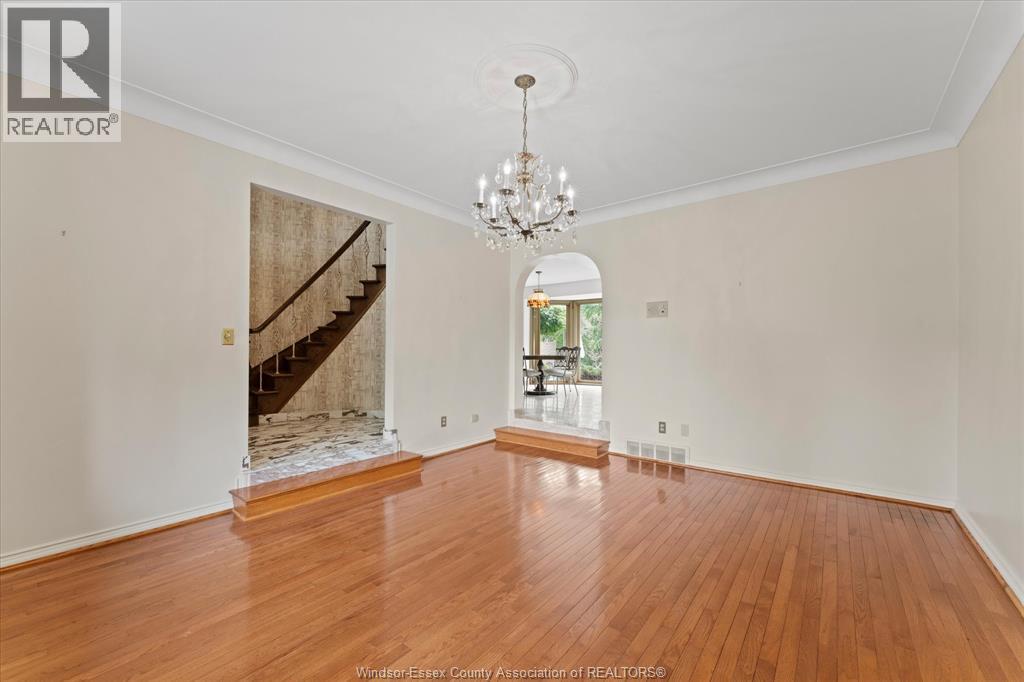 3696 Huntington Avenue, Windsor, Ontario  N9E 3N3 - Photo 7 - 26011842