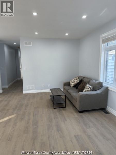 69 Spencer Avenue, Chatham, Ontario  N7M 1V5 - Photo 8 - 26011849