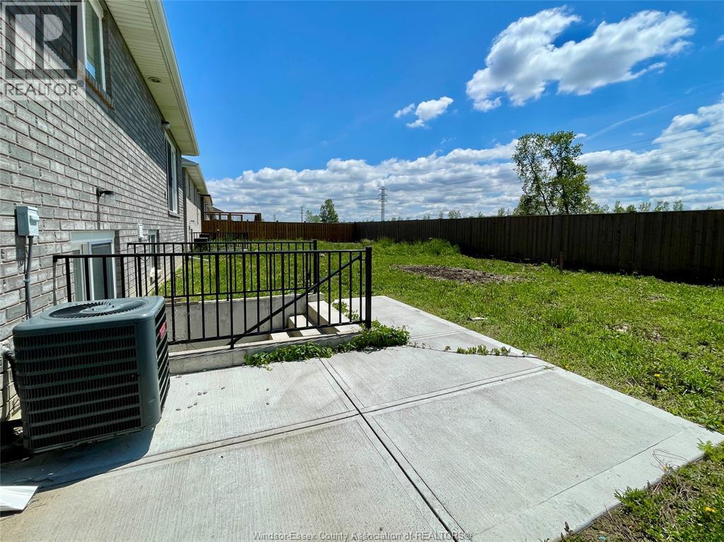 1063 Aspen Ridge Crescent, Lakeshore, Ontario  N0R 1A0 - Photo 15 - 26011328