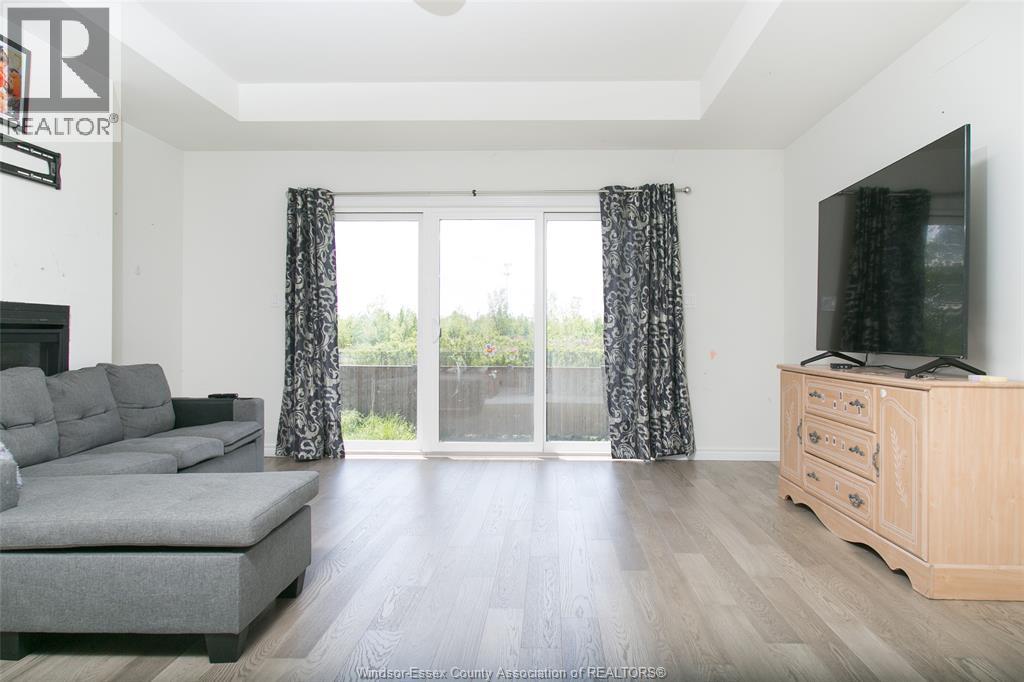 1063 Aspen Ridge Crescent, Lakeshore, Ontario  N0R 1A0 - Photo 7 - 26011328