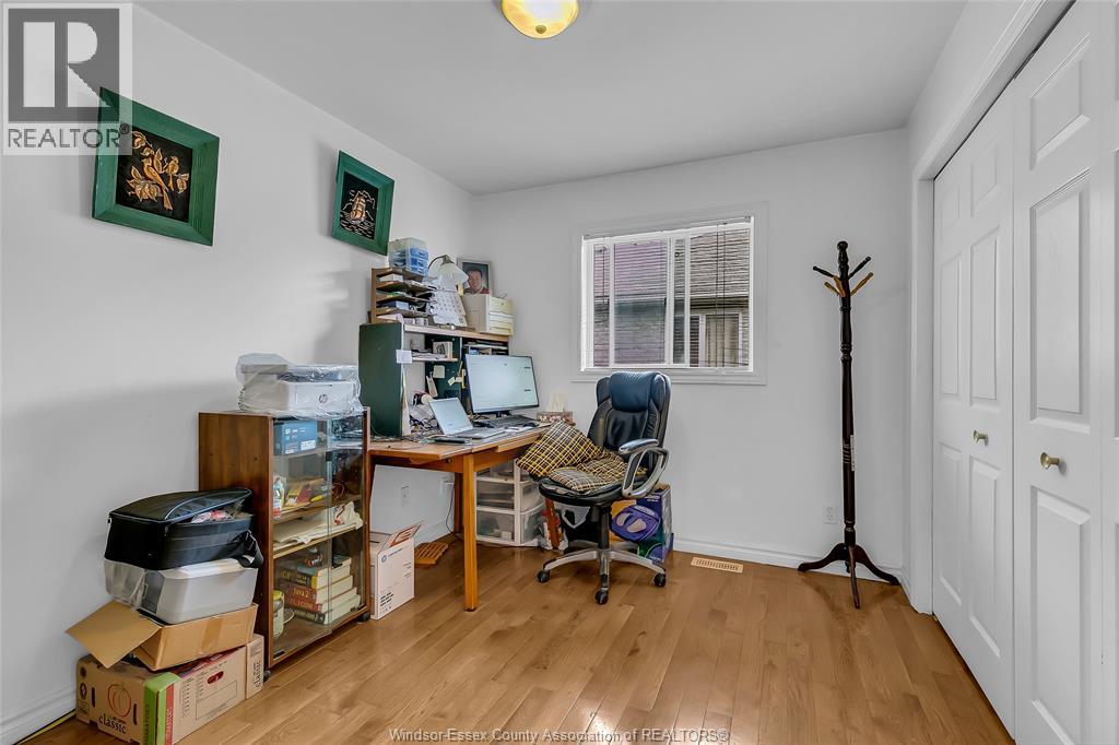 2401 St. Patricks, Windsor, Ontario  N9E 4V9 - Photo 22 - 26011813
