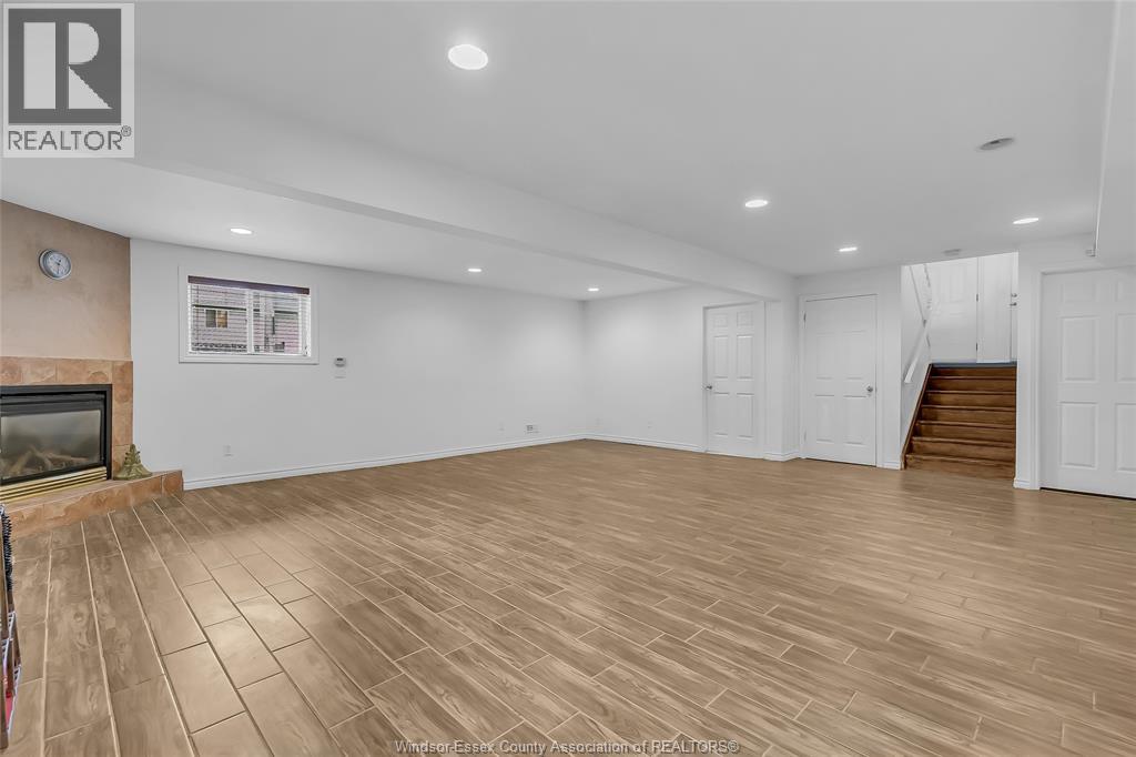 2401 St. Patricks, Windsor, Ontario  N9E 4V9 - Photo 28 - 26011813