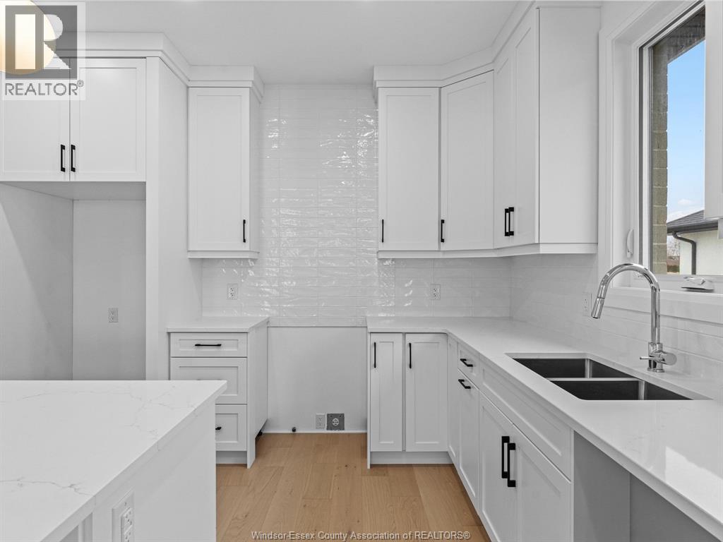 50 Destiny, Leamington, Ontario  N8H 0E1 - Photo 11 - 26011890