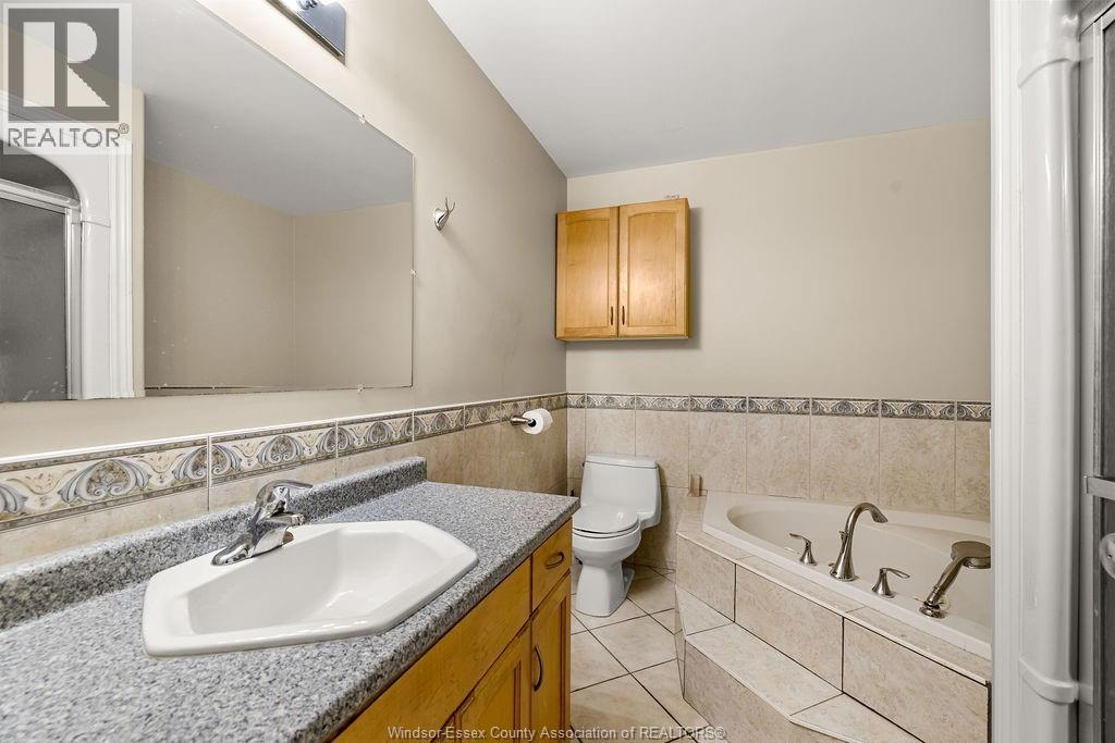 4620 Bunker, Windsor, Ontario  N9G 3A8 - Photo 16 - 26011896