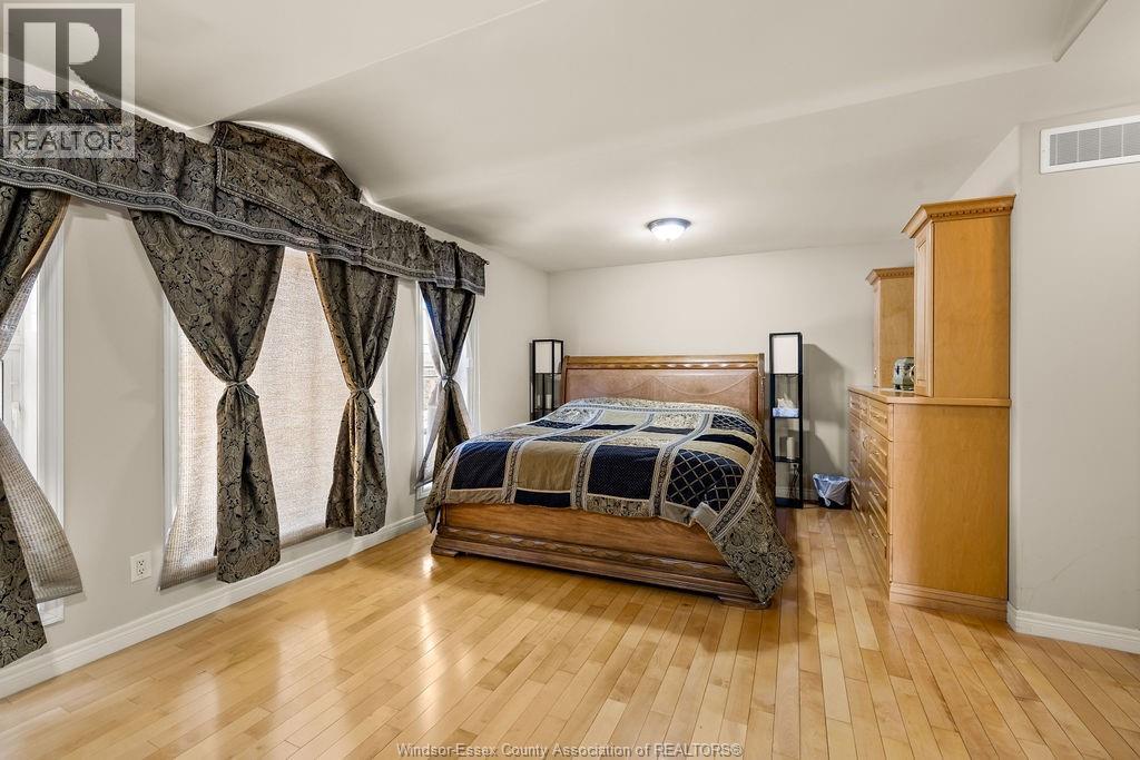 4620 Bunker, Windsor, Ontario  N9G 3A8 - Photo 18 - 26011896