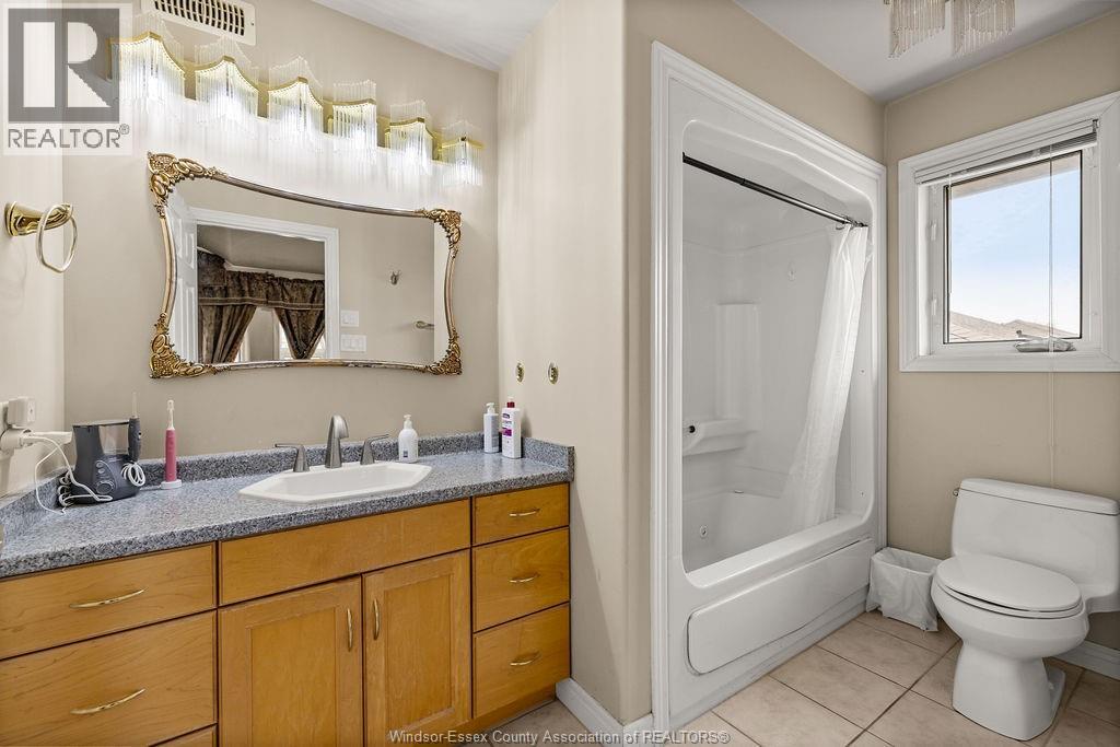 4620 Bunker, Windsor, Ontario  N9G 3A8 - Photo 19 - 26011896