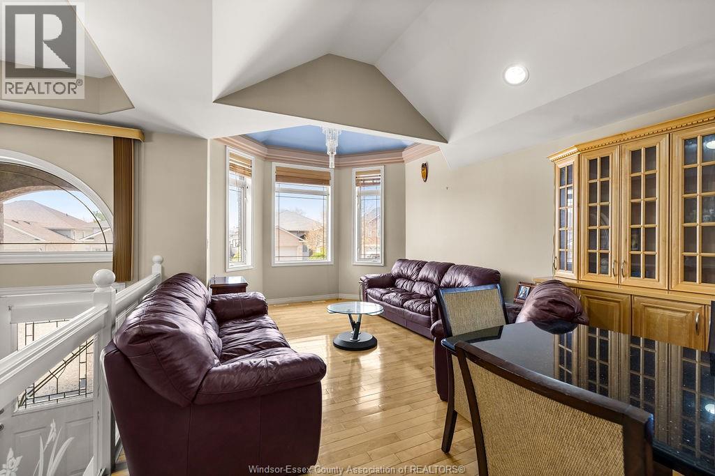 4620 Bunker, Windsor, Ontario  N9G 3A8 - Photo 4 - 26011896