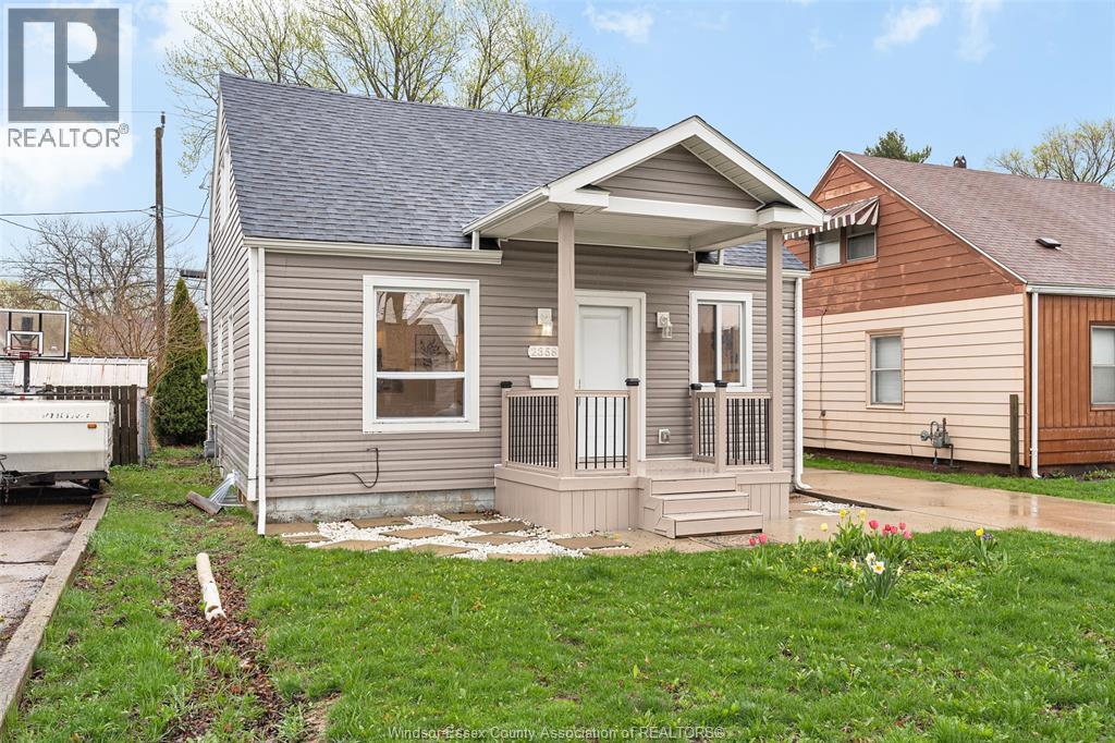 2358 Louis Avenue, Windsor, Ontario  N8W 2B6 - Photo 2 - 26011770