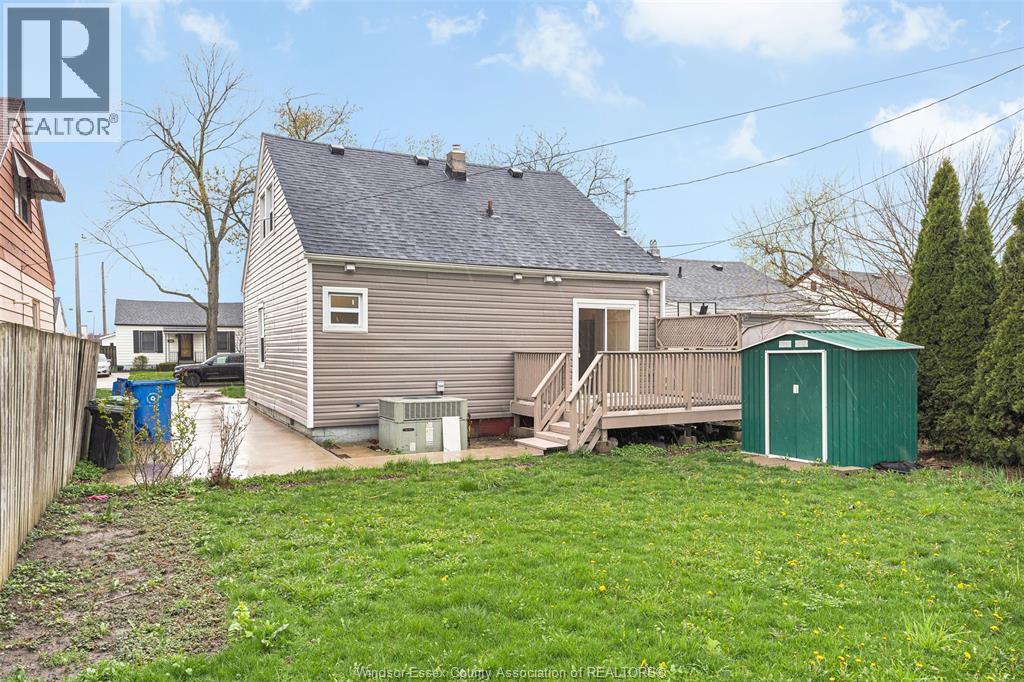 2358 Louis Avenue, Windsor, Ontario  N8W 2B6 - Photo 5 - 26011770