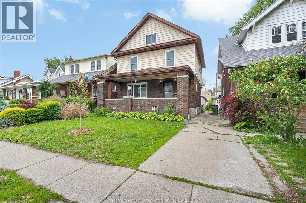 1525 Dougall, Windsor, Ontario  N8X 1S2 - Photo 1 - 26012038