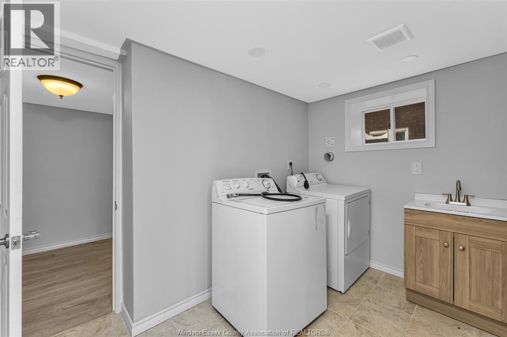 1525 Dougall, Windsor, Ontario  N8X 1S2 - Photo 33 - 26012038