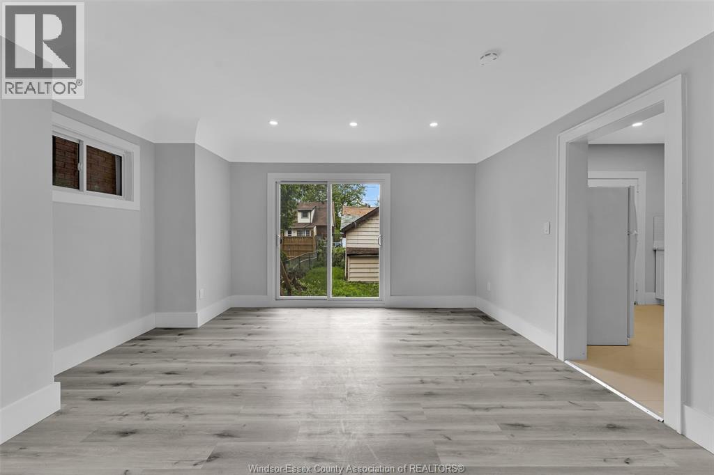1525 Dougall, Windsor, Ontario  N8X 1S2 - Photo 8 - 26012038