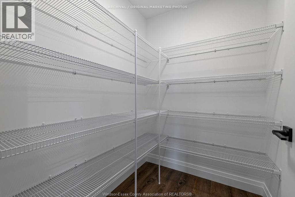 3817 Howard Avenue Unit# 203, Windsor, Ontario  N9E 0B5 - Photo 14 - 26011739