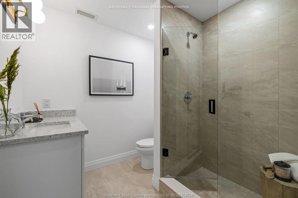 3817 Howard Avenue Unit# 203, Windsor, Ontario  N9E 0B5 - Photo 3 - 26011739