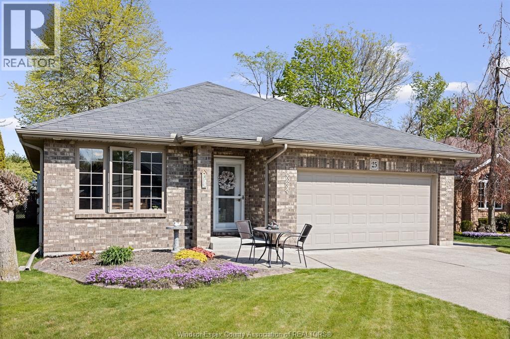 25 Golfview Drive, Kingsville, Ontario  N9Y 4E3 - Photo 1 - 26012046