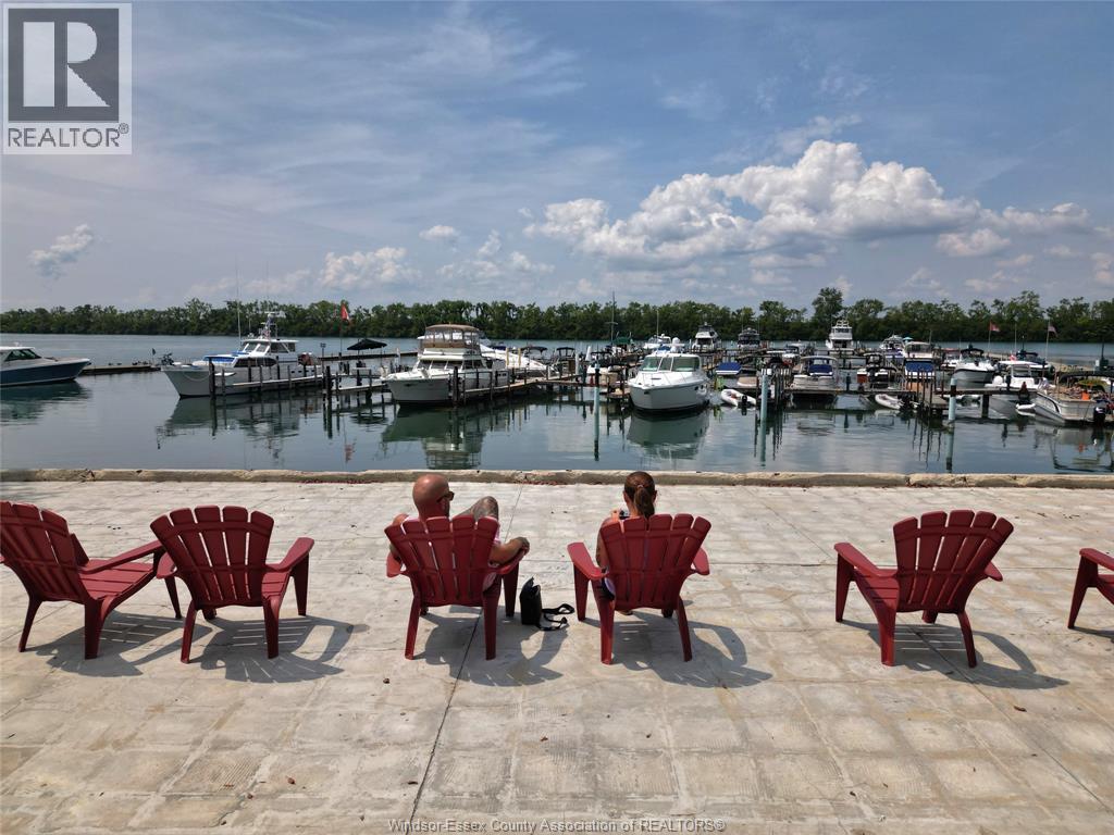 271 Crystal Bay, Amherstburg, Ontario  N9V 4A6 - Photo 6 - 26012031