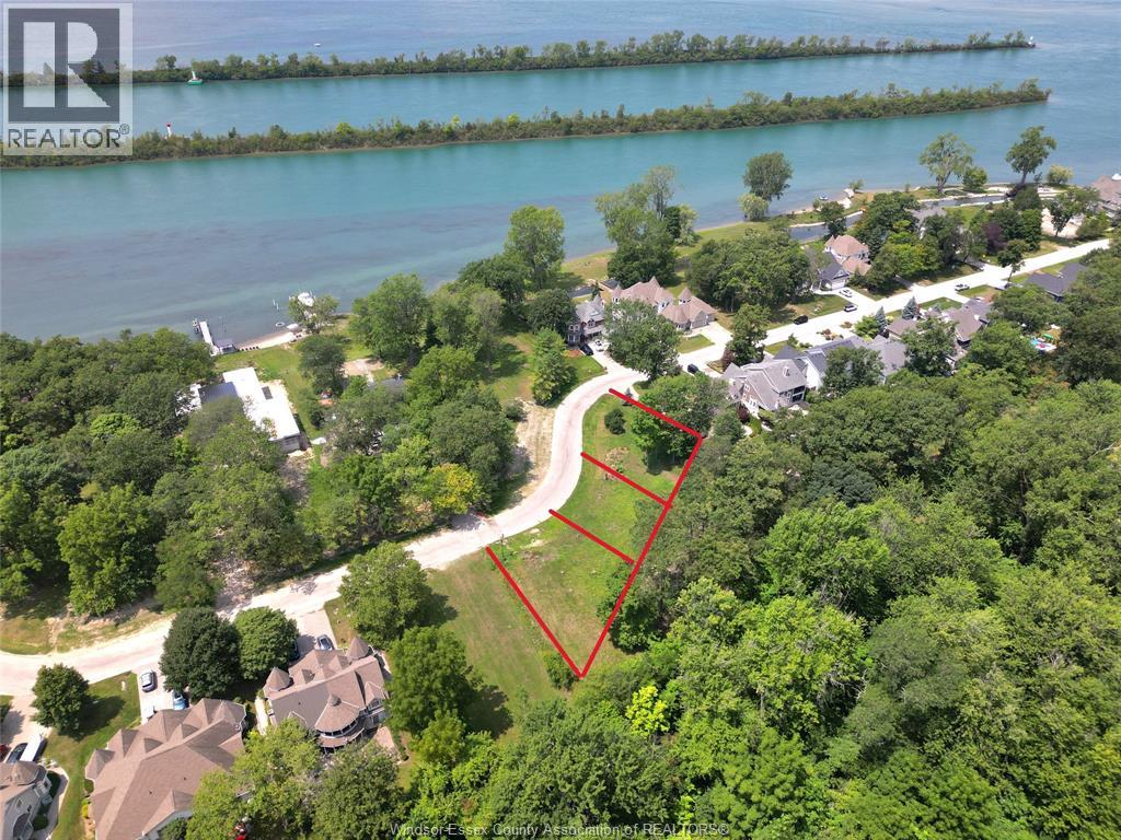 261 Crystal Bay, Amherstburg, Ontario  N9V 4A6 - Photo 1 - 26012030