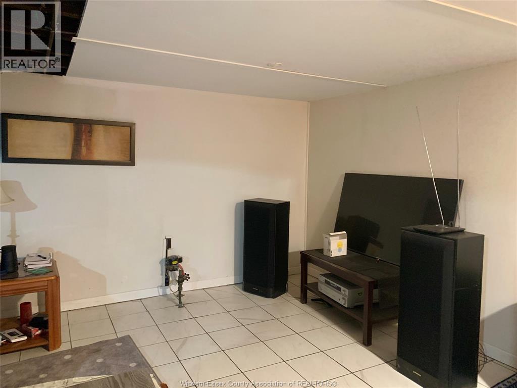 1204 Wigle Avenue, Windsor, Ontario  N9C 3N1 - Photo 23 - 26012085