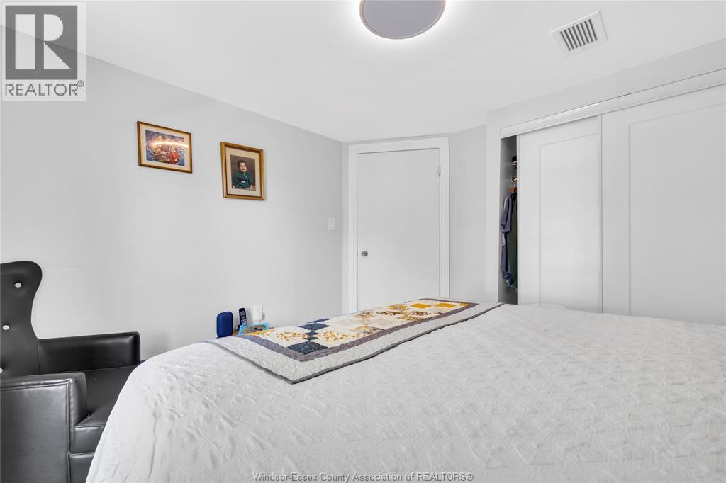 712 Gladstone, Windsor, Ontario  N8A 2R2 - Photo 25 - 26012101