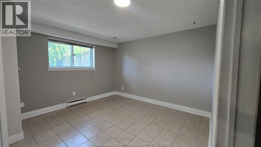 3418 Deerbrook Drive Unit# Lower, Windsor, Ontario  N8R 2E4 - Photo 12 - 26012109