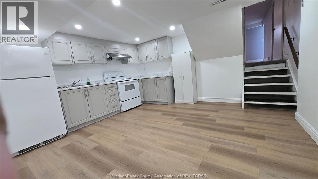 3418 Deerbrook Drive Unit# Lower, Windsor, Ontario  N8R 2E4 - Photo 9 - 26012109