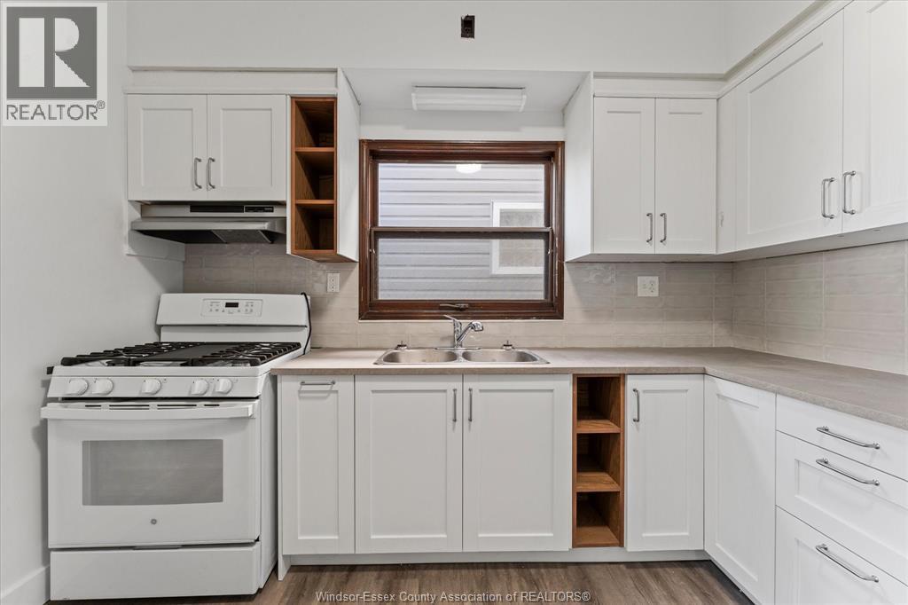 855 Hall Avenue, Windsor, Ontario  N9A 2M2 - Photo 13 - 26012148