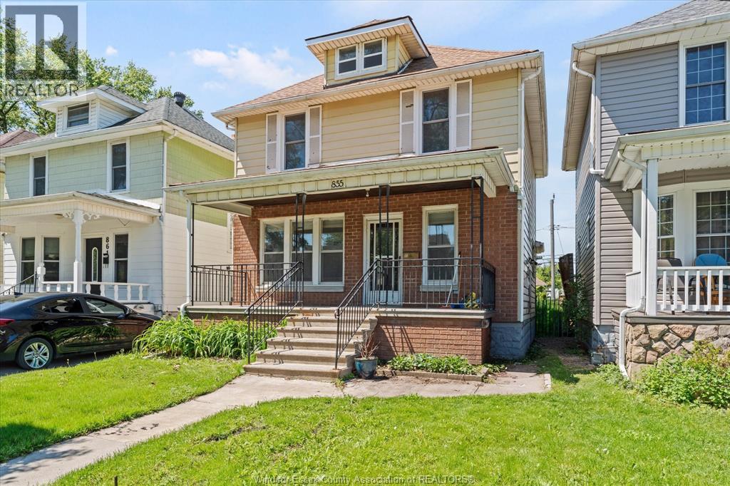 855 Hall Avenue, Windsor, Ontario  N9A 2M2 - Photo 2 - 26012148