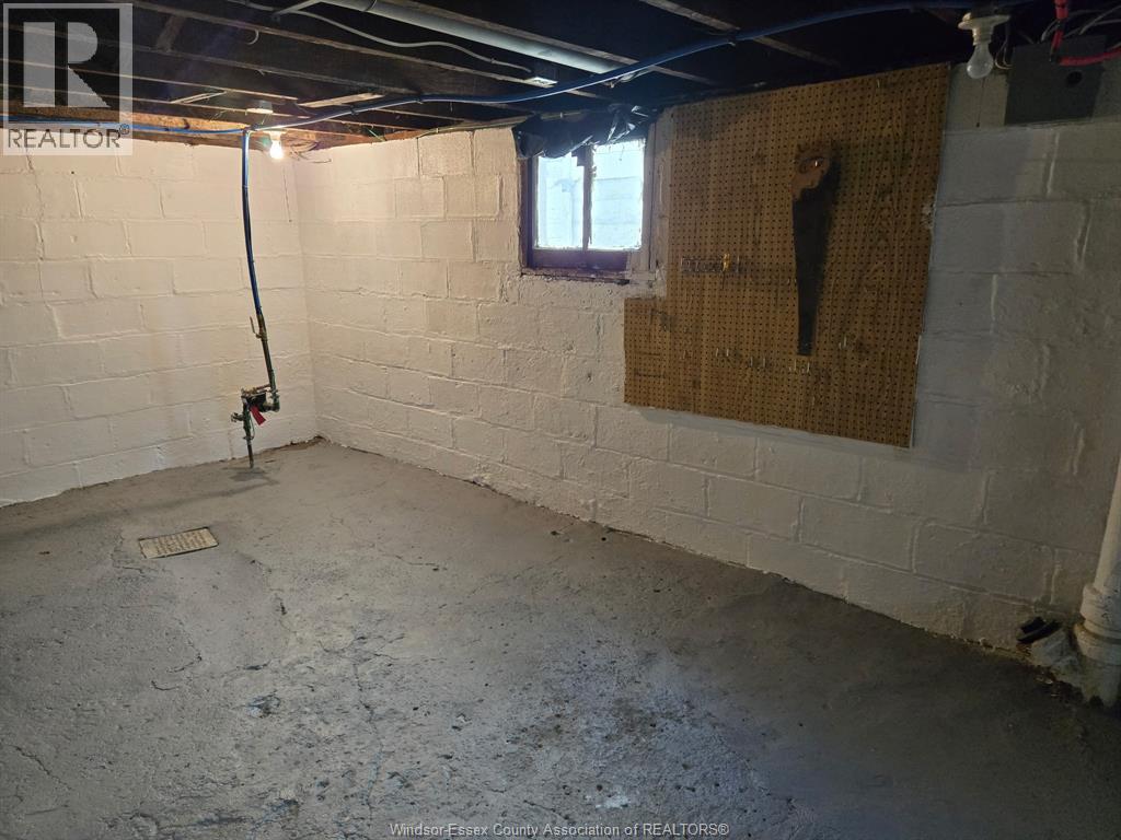 855 Hall Avenue, Windsor, Ontario  N9A 2M2 - Photo 30 - 26012148