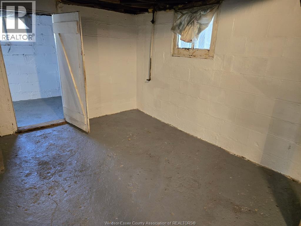 855 Hall Avenue, Windsor, Ontario  N9A 2M2 - Photo 32 - 26012148