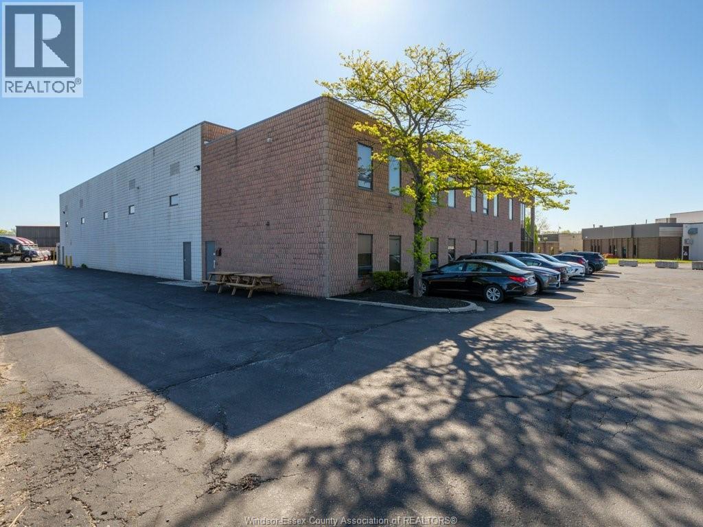 2516 Binder Crescent, Tecumseh, Ontario  N0R 1L0 - Photo 6 - 26012142