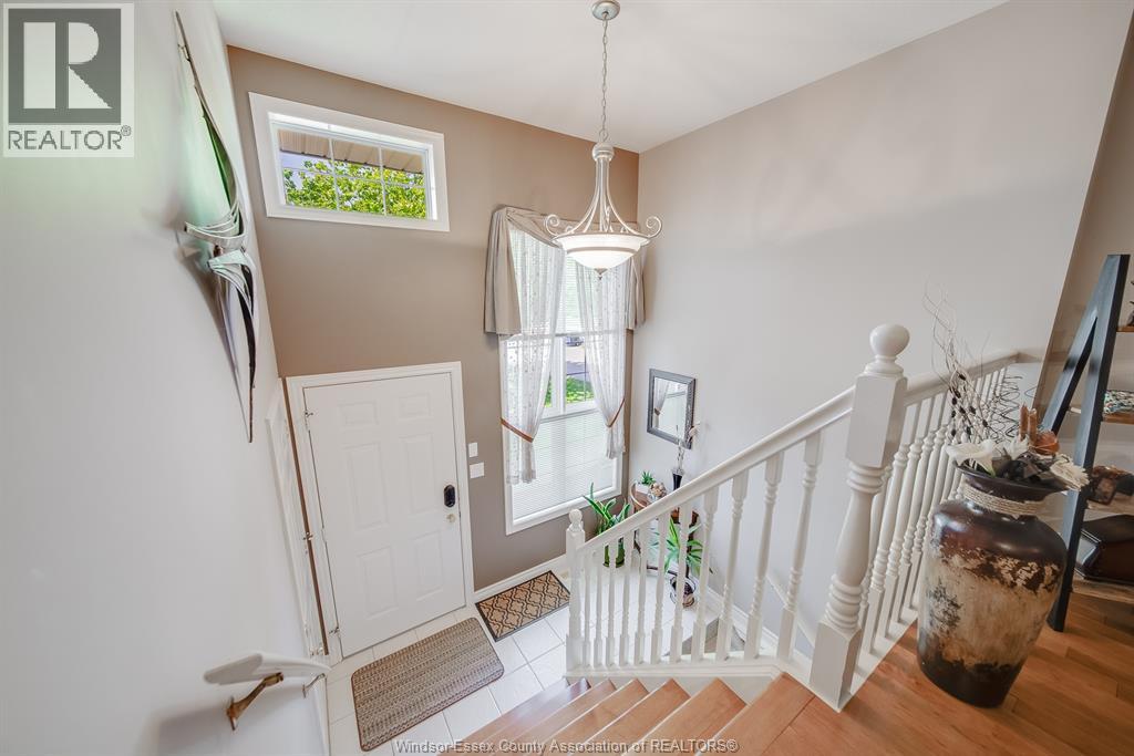 22 Villa Court, Chatham, Ontario  N7L 5P5 - Photo 5 - 26012078