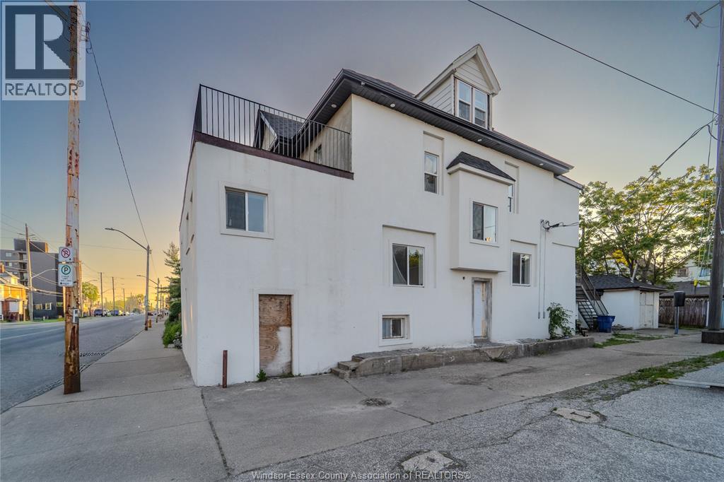430 Wyandotte Street West, Windsor, Ontario  N9A 5X4 - Photo 7 - 26012182