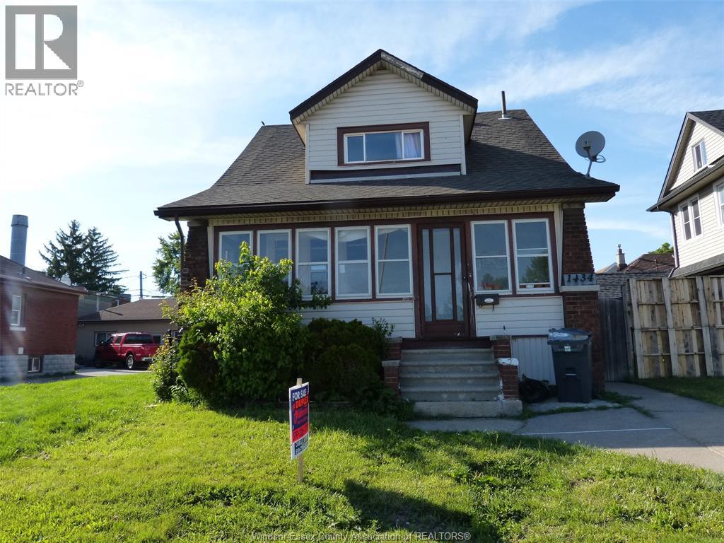 1434 Tecumseh Boulevard, Windsor, Ontario  N8X 1H5 - Photo 3 - 26012106