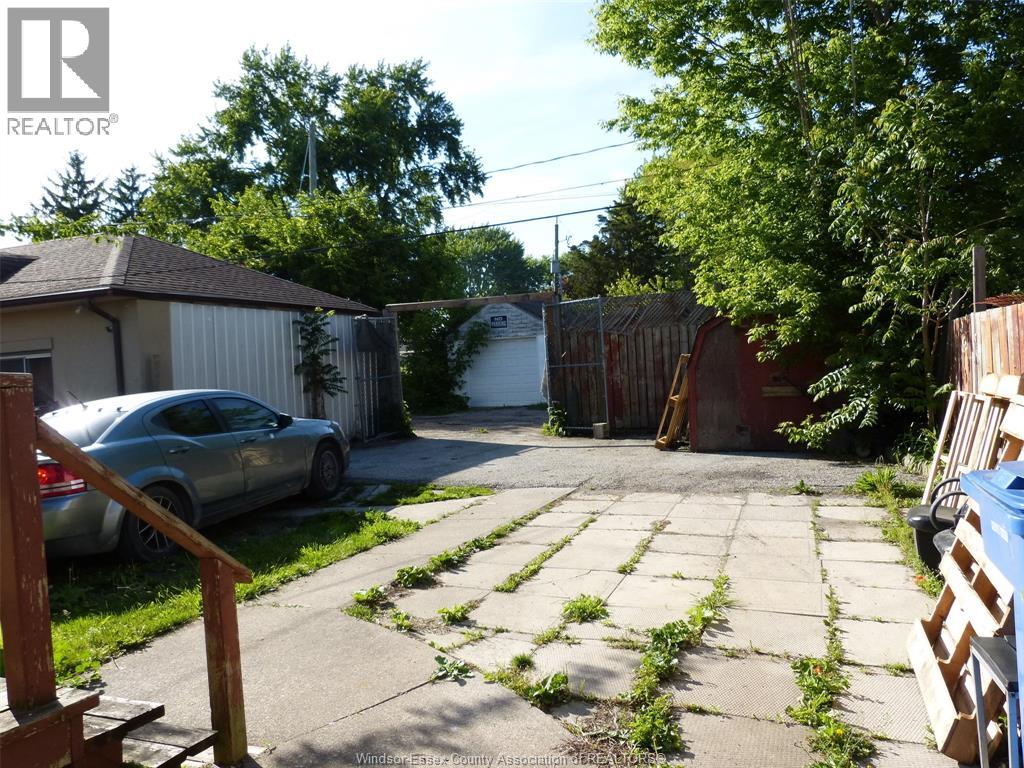 1434 Tecumseh Boulevard, Windsor, Ontario  N8X 1H5 - Photo 4 - 26012106