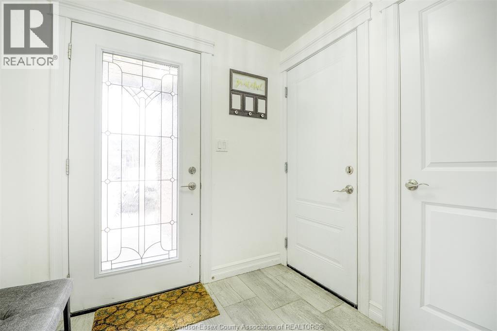 212 Adams Avenue, Amherstburg, Ontario  N9V 0B2 - Photo 7 - 26012103