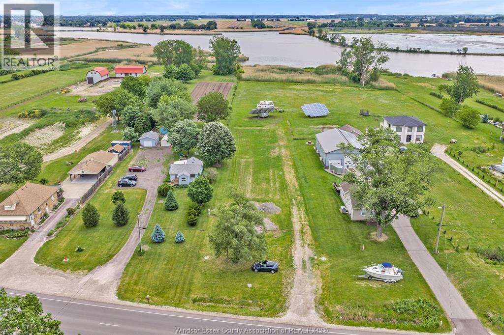 1987 Front ROAD North, Amherstburg, Ontario