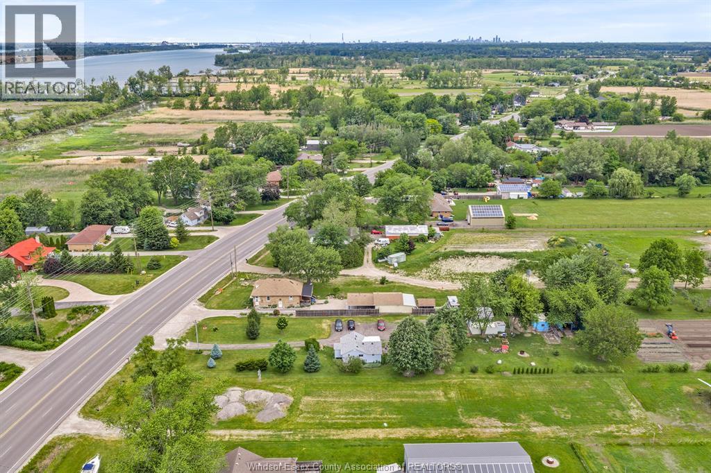 1987 Front Road North, Amherstburg, Ontario  N9V 3R3 - Photo 6 - 26012220