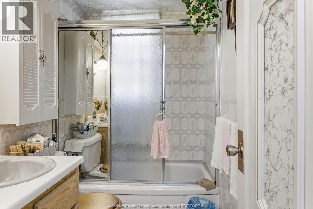 1764 Kildare Road, Windsor, Ontario  N8W 2W6 - Photo 13 - 26012253